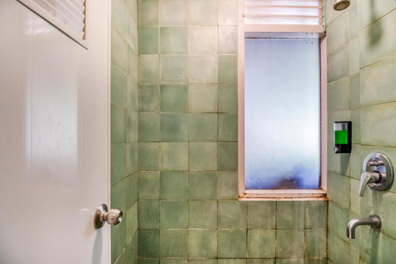 Reddoorz Hostel @ Kotagede Γιογκιακάρτα Εξωτερικό φωτογραφία