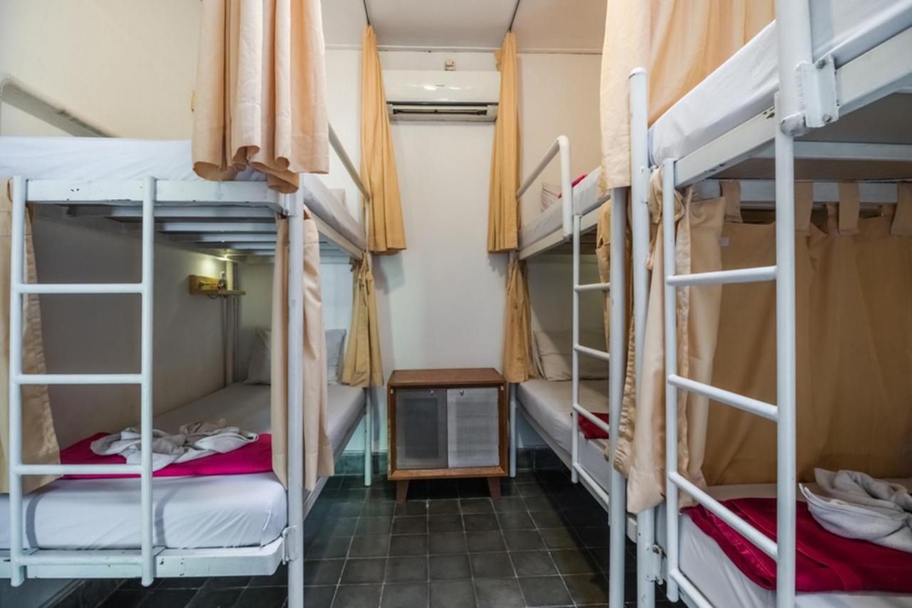 Reddoorz Hostel @ Kotagede Γιογκιακάρτα Εξωτερικό φωτογραφία